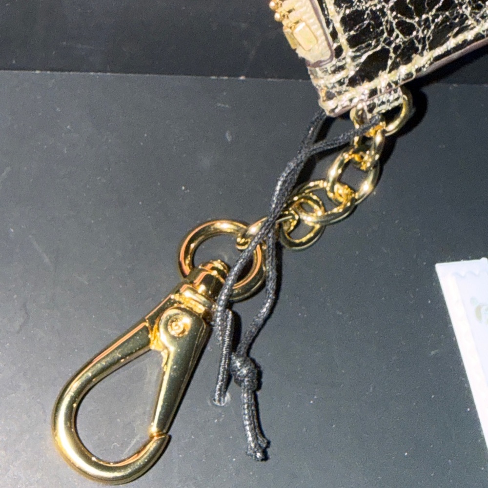 Ralph Lauren Metallic Gold Card Case with Chain - Picture 4 of 9